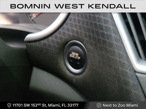 Used 2023 Chevrolet Malibu RS image 21