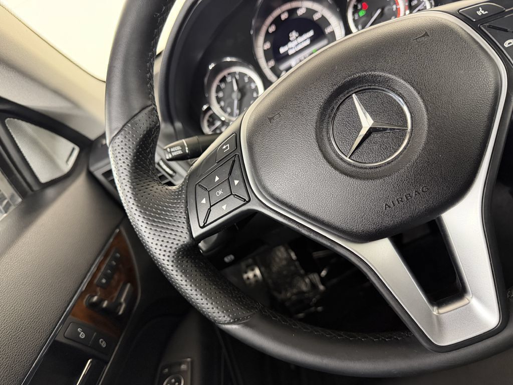 Used 2013 Mercedes-Benz E 350 Coupe image 24