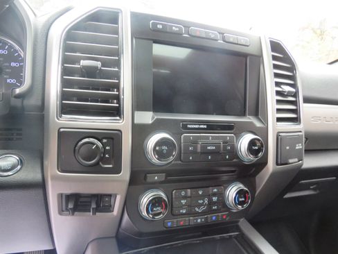 Used 2018 Ford F450 Platinum w/ Platinum Ultimate Package image 12