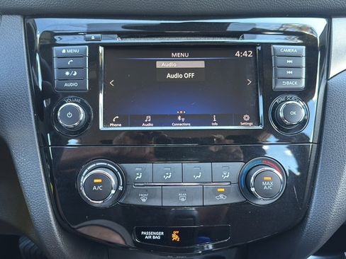 Used 2021 Nissan Rogue Sport S AWD/4WD image 30