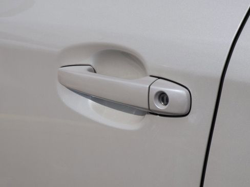 Used 2015 Subaru Forester 2.5i Premium w/ All-Weather Package image 20