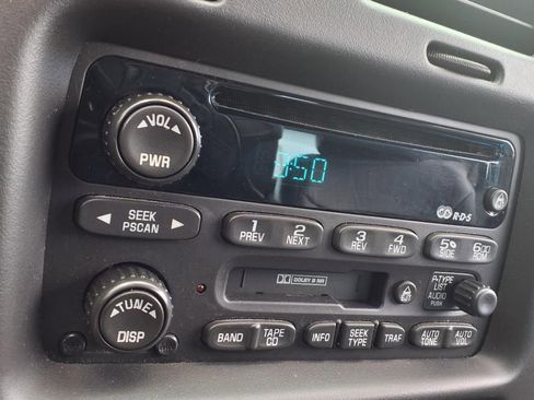 Used 2002 Chevrolet Monte Carlo SS w/ Pace Car Replica Pkg image 31