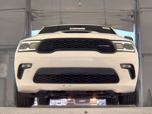 Used 2022 Dodge Durango R/T w/ Blacktop Package AWD/4WD image 8