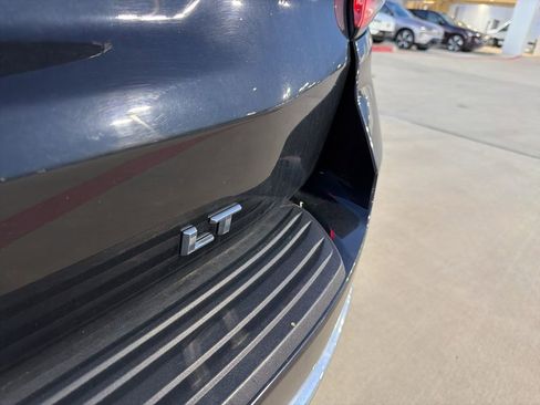 Used 2024 Chevrolet Tahoe LT RWD image 20