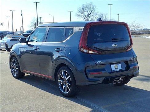 Used 2021 Kia Soul Turbo image 3