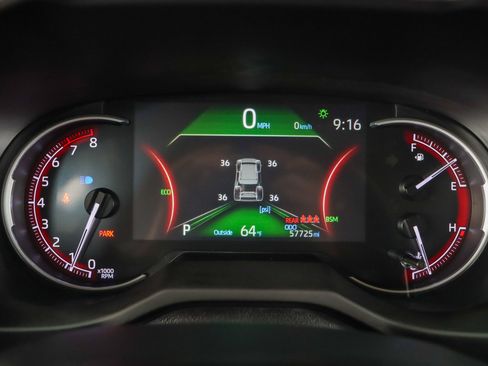 Used 2024 Toyota RAV4 XLE w/ Convenience Package FWD image 16
