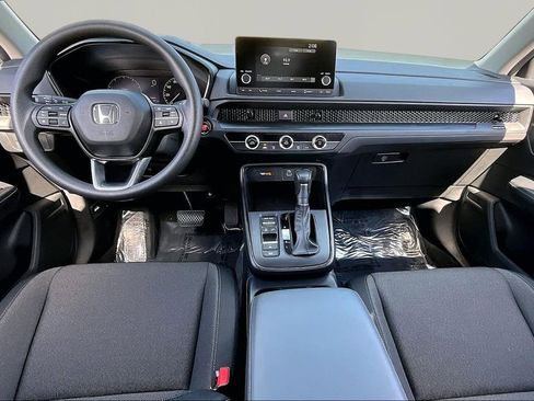 Used 2025 Honda CR-V LX image 8