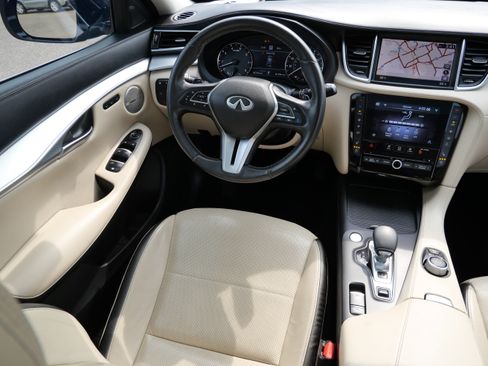 Used 2021 INFINITI QX50 Sensory AWD/4WD image 9