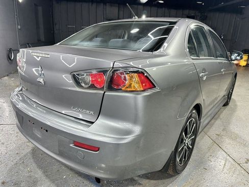 Used 2017 Mitsubishi Lancer ES AWD/4WD image 4