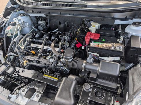 Used 2019 Nissan Kicks S FWD image 20