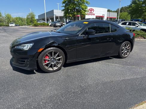 Used 2017 Subaru BRZ Limited w/ Performance Package image 2