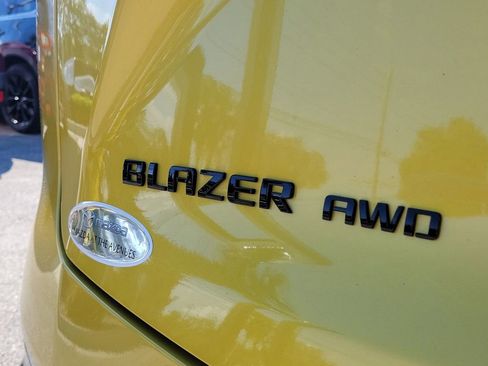 Used 2023 Chevrolet Blazer RS AWD/4WD image 9