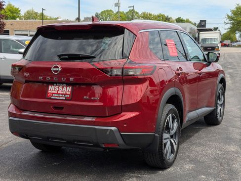 Certified 2024 Nissan Rogue SL w/ SL Premium Package image 5