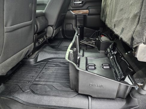 Used 2022 GMC Sierra 2500 SLE w/ SLE Value Package; image 36