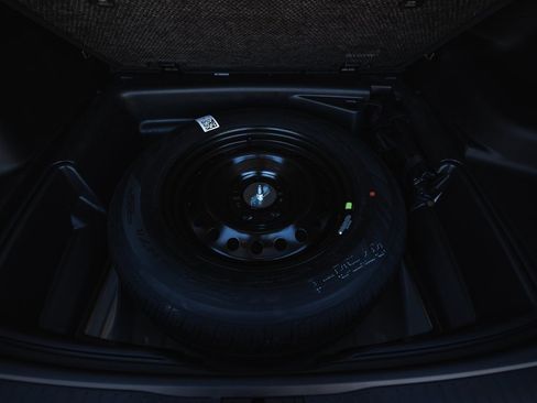 New 2025 Jeep Grand Cherokee Laredo X w/ Trailer Tow Package image 34