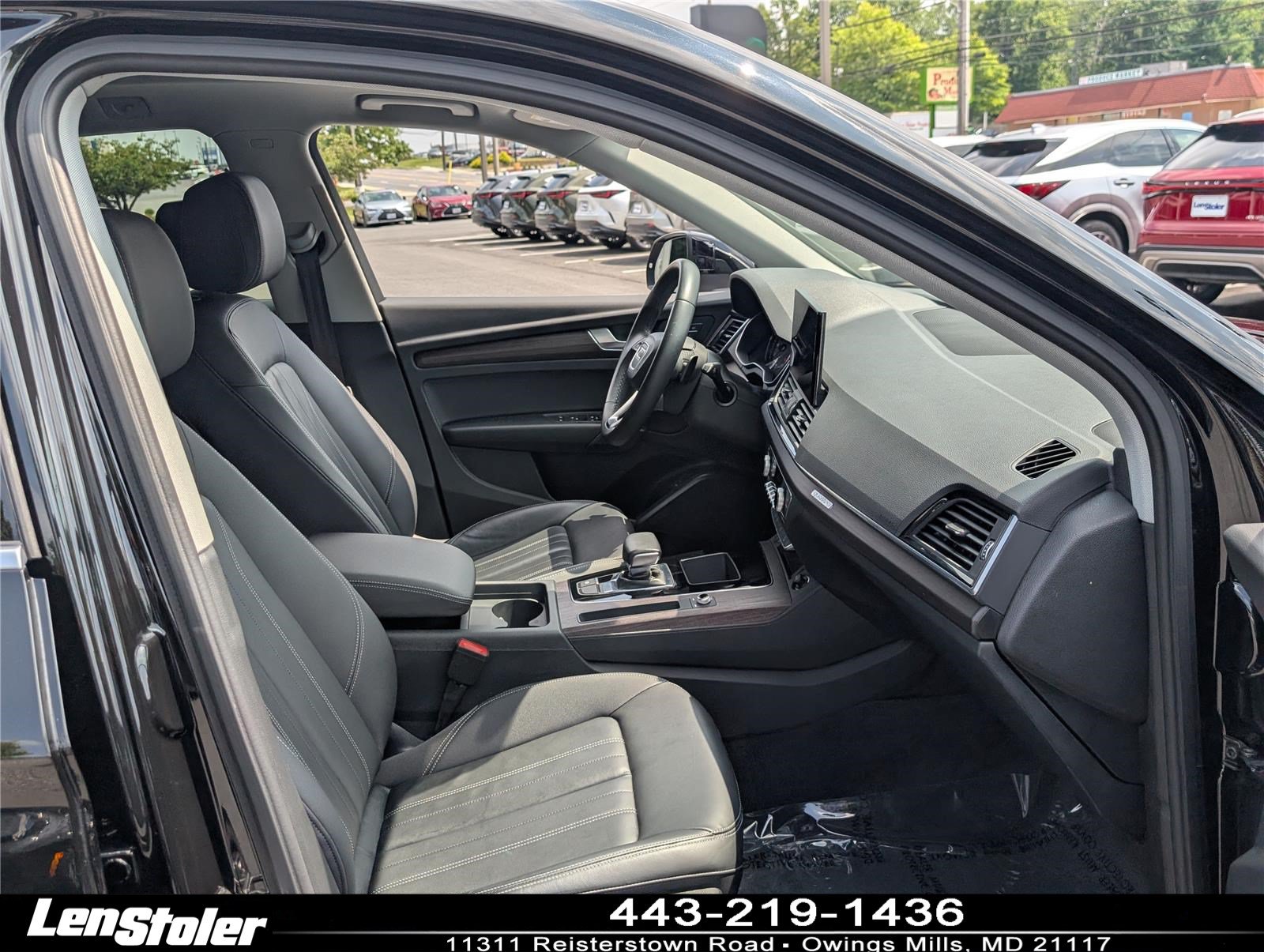 Used 2023 Audi Q5 2.0T Premium w/ Convenience Package AWD/4WD image 11