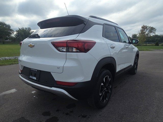 Used 2023 Chevrolet TrailBlazer LT AWD/4WD image 7