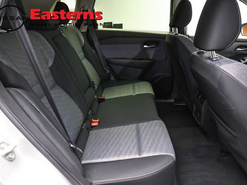 Used 2023 Nissan Rogue SV AWD/4WD image 23