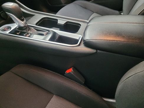 Used 2025 Nissan Sentra SV FWD image 26