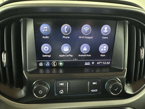 Used 2020 Chevrolet Colorado LT image 43