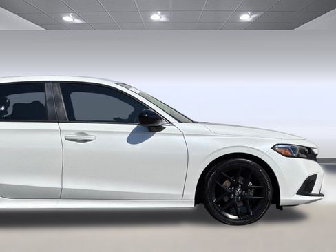 Used 2023 Honda Civic Sport image 33
