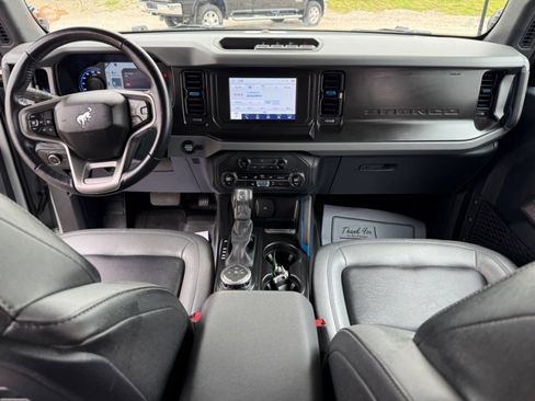 Used 2023 Ford Bronco Black Diamond AWD/4WD image 10