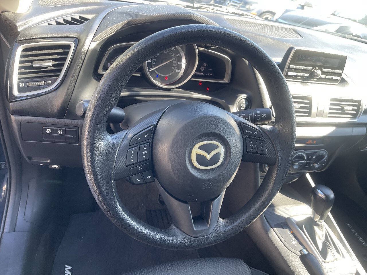 Used 2014 MAZDA MAZDA3 i Sport FWD image 12