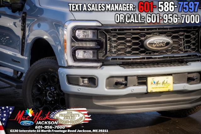Used 2026 Ford F250 Lariat w/ Black Appearance Package AWD/4WD image 56
