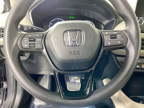 Used 2024 Honda HR-V LX image 12