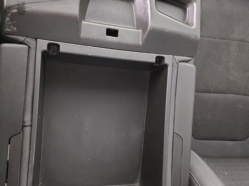 Used 2020 Chevrolet Silverado 1500 LT image 22