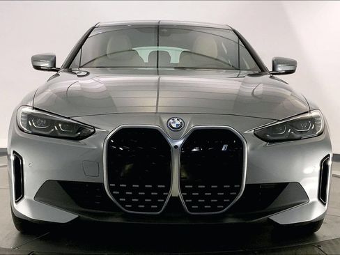 Used 2024 BMW i4 xDrive40i w/ Premium Package AWD/4WD image 2