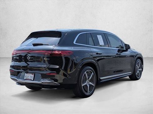 Certified 2023 Mercedes-Benz EQS 580 4MATIC SUV image 5
