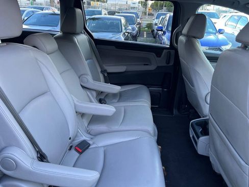 Used 2021 Honda Odyssey EX-L image 8