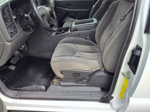 Used 2005 Chevrolet Silverado 3500 LS w/ Heavy-Duty Power Package image 12