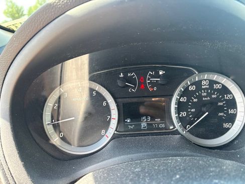 Used 2013 Nissan Sentra SR FWD image 12