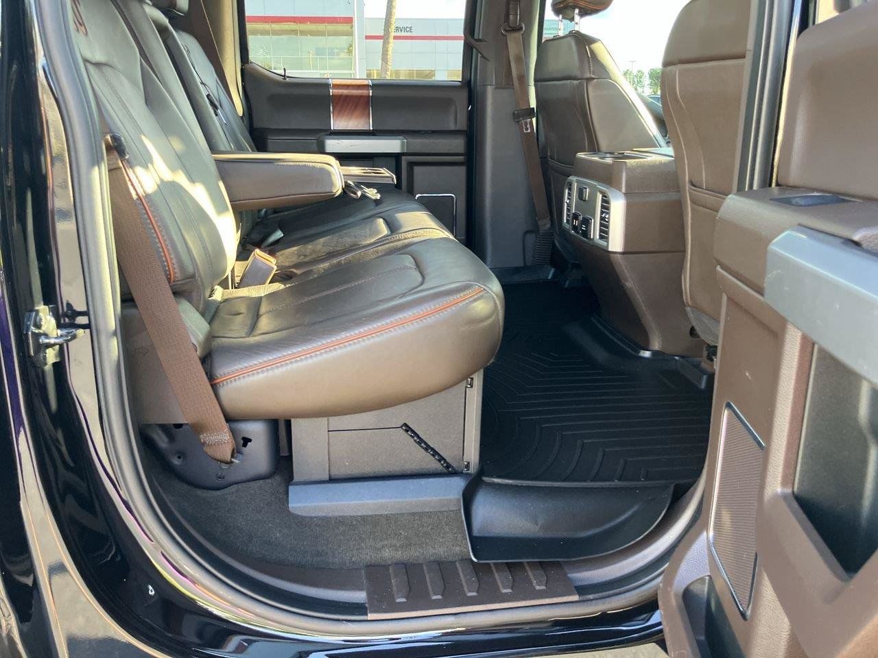 Used 2017 Ford F250 King Ranch w/ Chrome Package AWD/4WD image 31