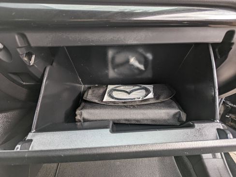 Used 2016 MAZDA MAZDA3 i Sport image 31