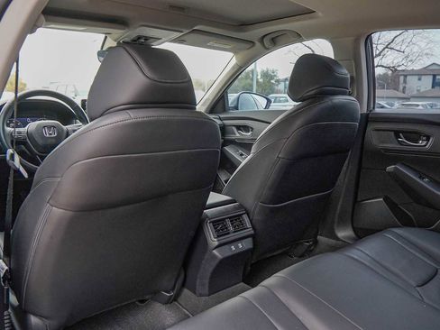 Used 2023 Honda Accord EX-L image 27