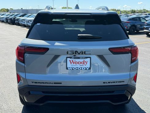 New 2026 GMC Terrain Elevation w/ Black Edition AWD/4WD image 9