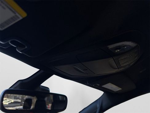 Certified 2025 Chrysler Pacifica Select image 27