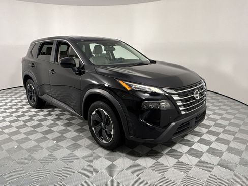 Used 2024 Nissan Rogue SV FWD image 7