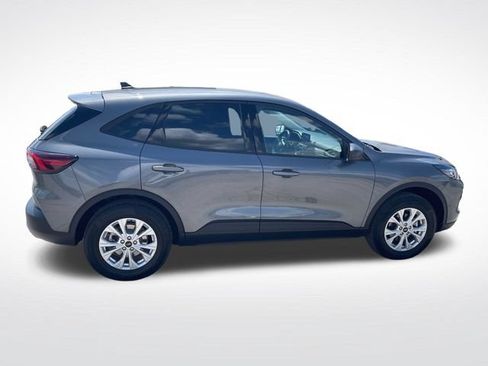 Used 2025 Ford Escape Active AWD/4WD image 6