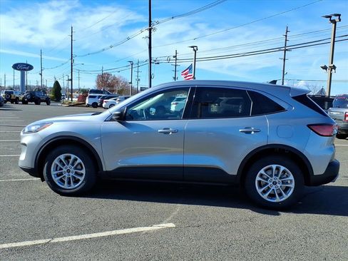 Certified 2022 Ford Escape SE w/ Convenience Package image 4