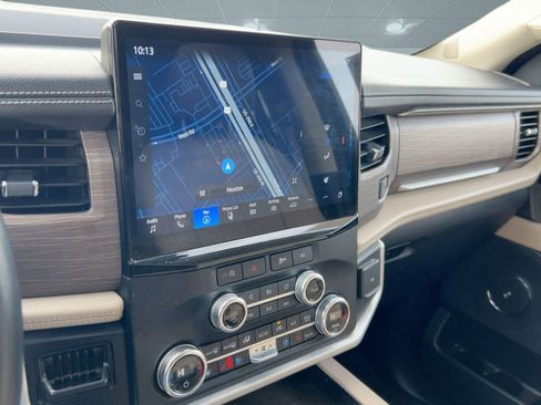 Used 2024 Ford Expedition Max Limited image 24