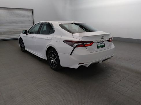 Used 2023 Toyota Camry SE FWD image 5