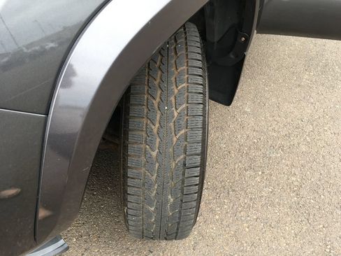 Used 2019 Toyota Tacoma SR5 AWD/4WD image 37