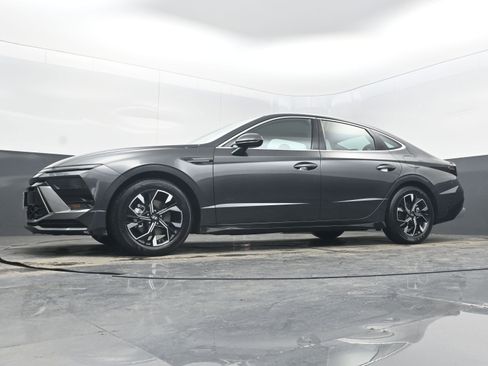 Used 2025 Hyundai Sonata SEL image 28