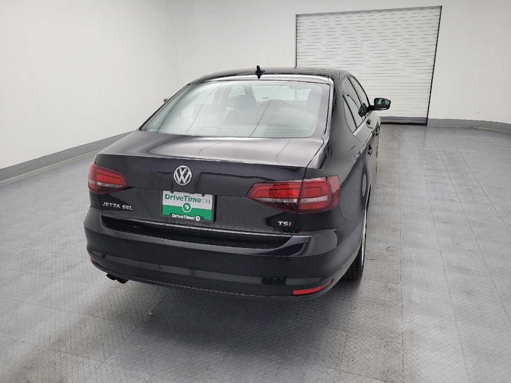Used 2016 Volkswagen Jetta SEL FWD image 7