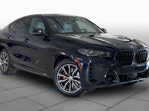 Used 2025 BMW X6 xDrive40i AWD/4WD image 2