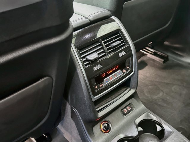 Used 2024 BMW X7 M60i w/ Executive Package AWD/4WD image 27